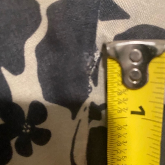 DKNY Jeans 100% Cotton Flower Print Skirt Size 6, Fully Lined, Side Zip - Picture 11 of 12